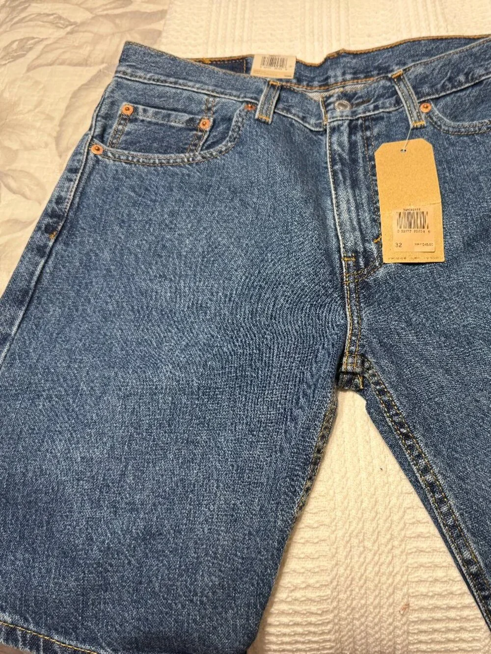 NWT Men's Levi's 505 Regular Fit Denim Shorts - Size 32